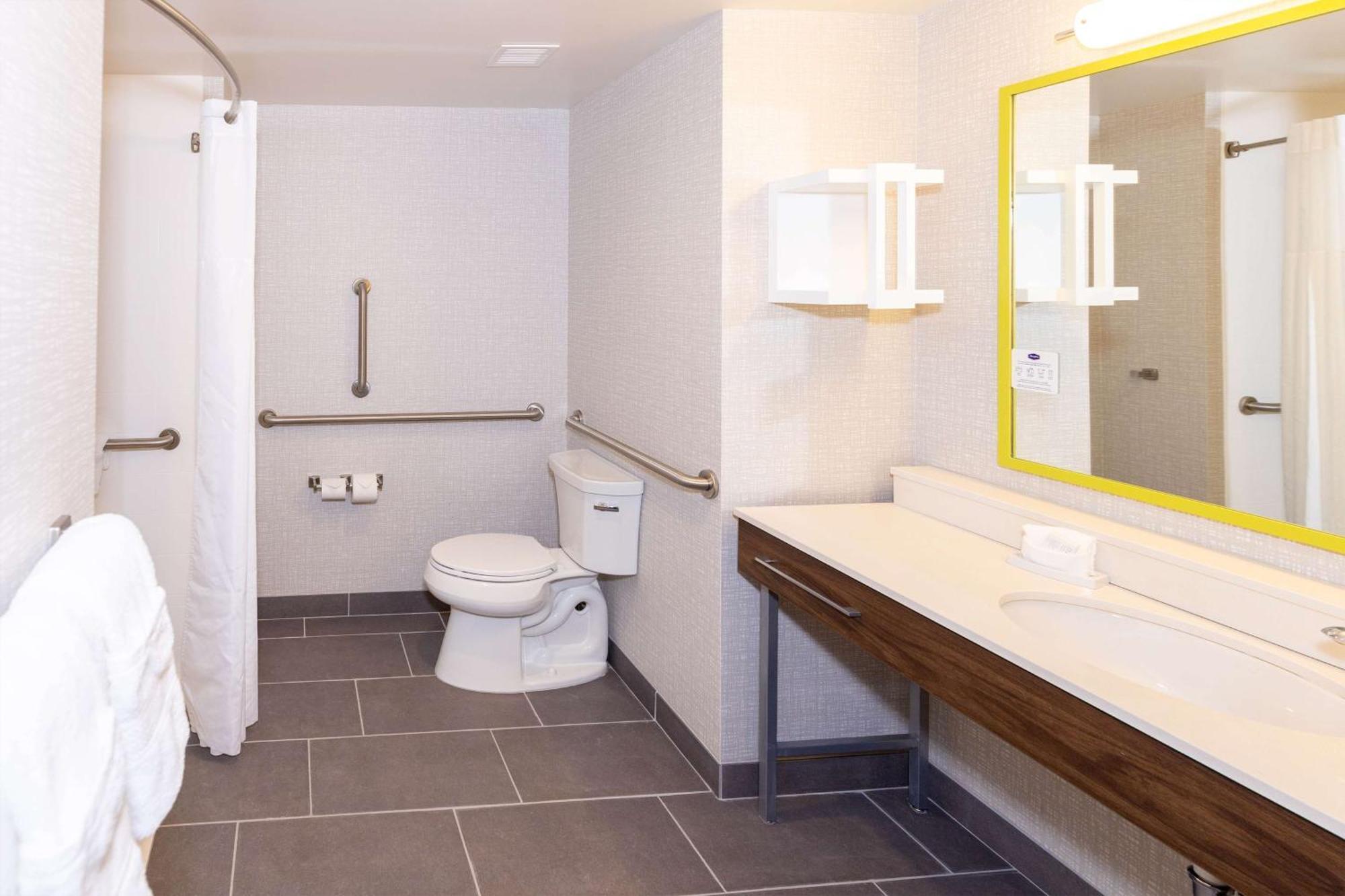 Hampton Inn Selma, Ca ภายนอก รูปภาพ