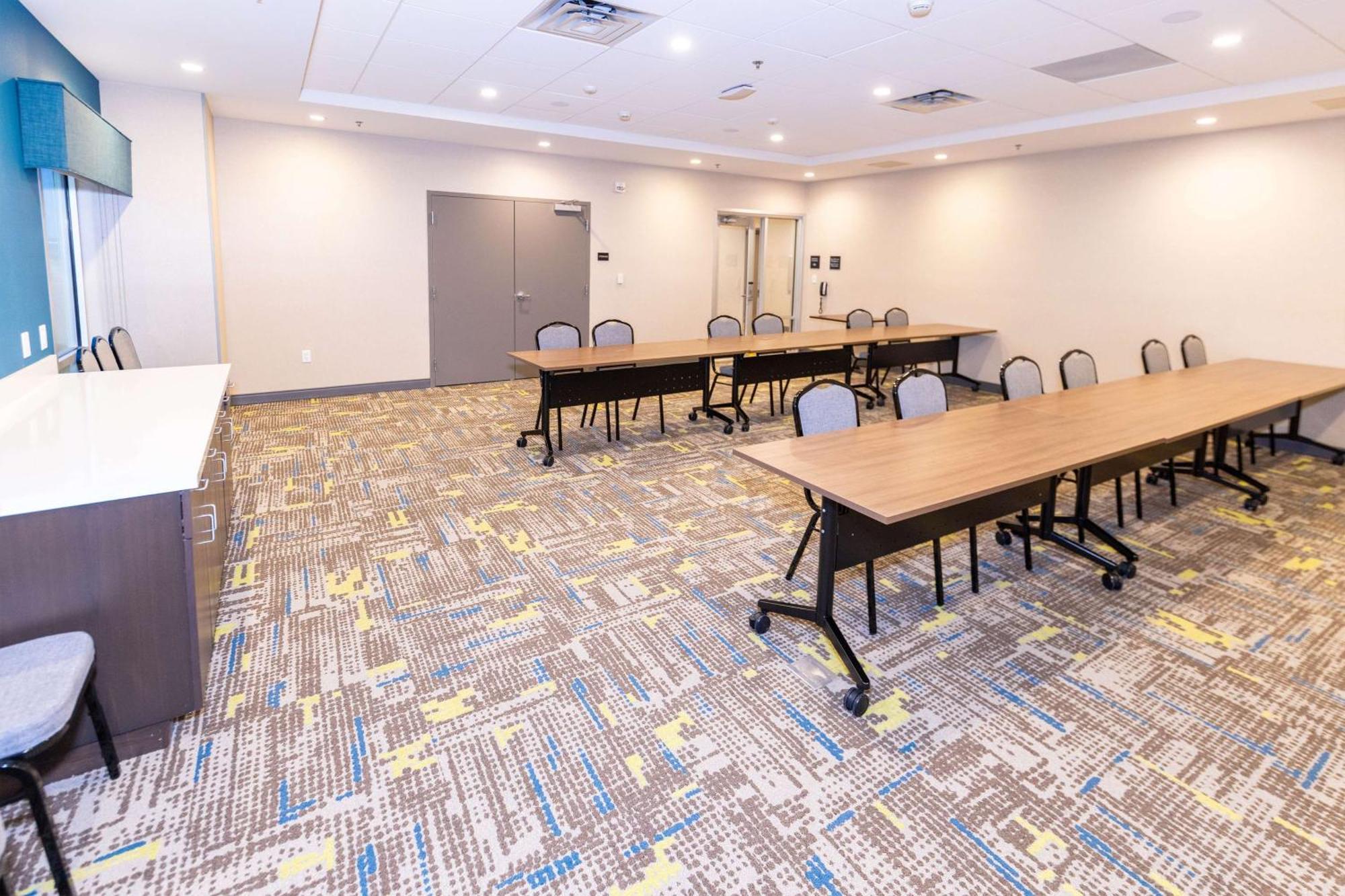Hampton Inn Selma, Ca ภายนอก รูปภาพ